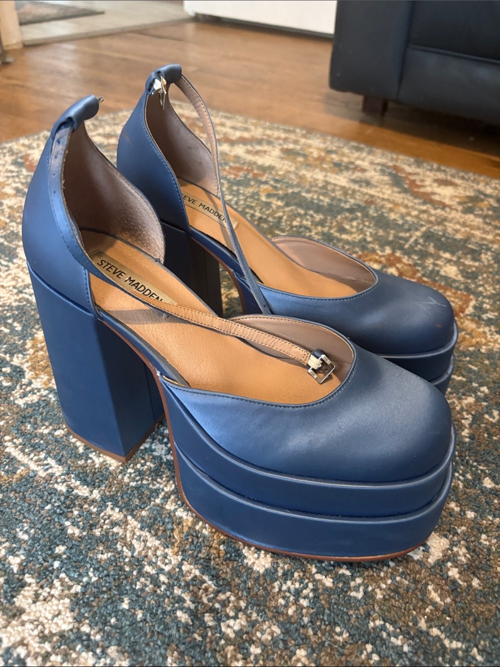 Steve Madden Charlize Blue Platform Heel Pumps